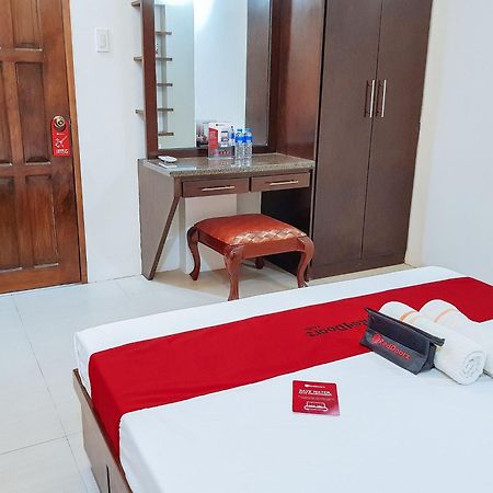 RedDoorz @ Caimito Drive Dampas Hotell Tagbilaran Eksteriør bilde